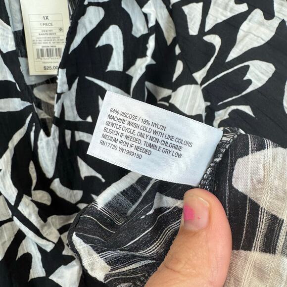 A New Day Plus Size White & Black Floral Puff Sleeve Blouse Size 1X - Picture 4 of 8